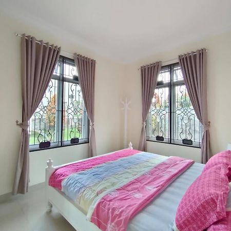 Villa Kandara Hanjawar Puncak Sindanglaya Экстерьер фото
