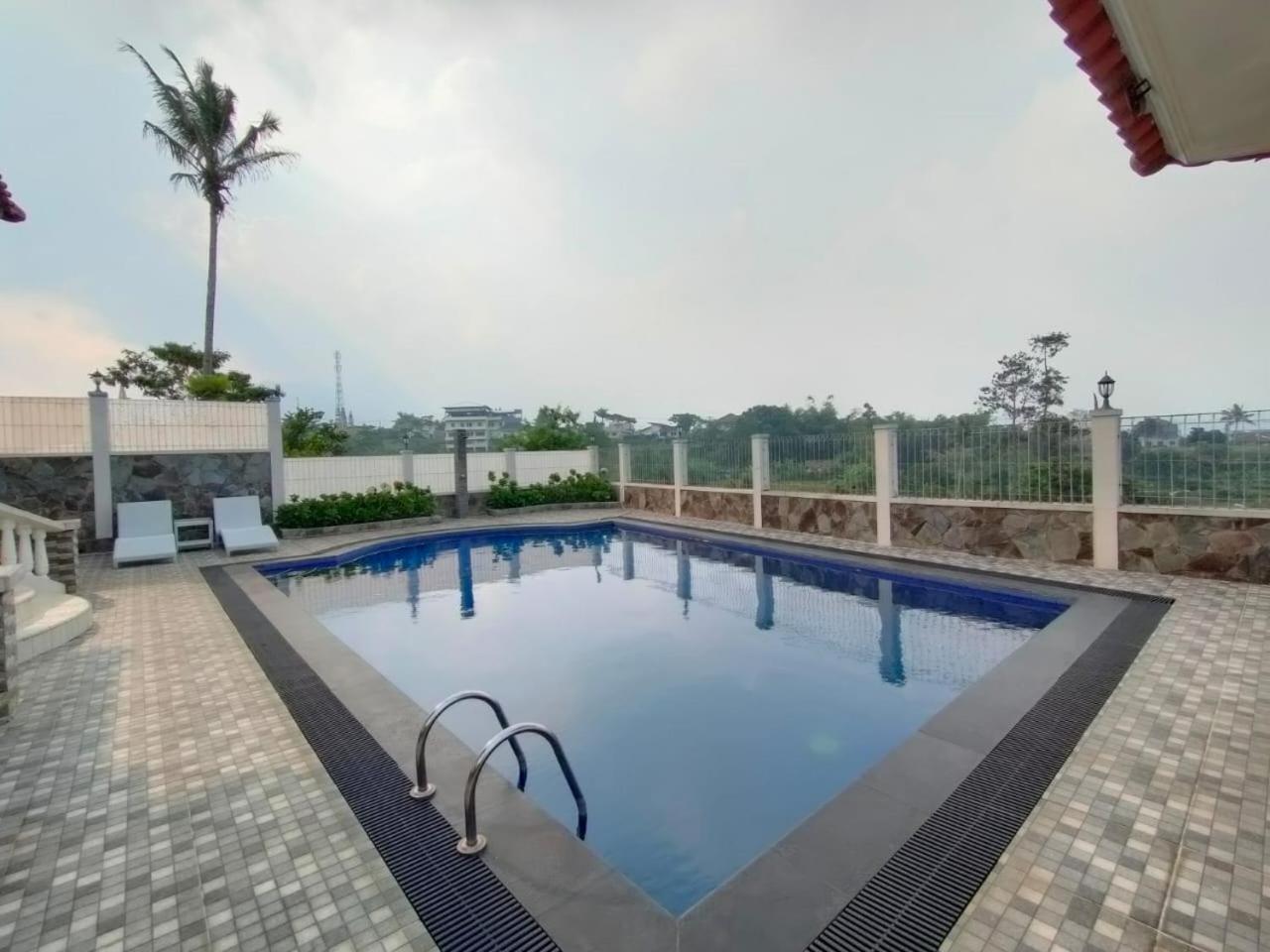 Villa Kandara Hanjawar Puncak Sindanglaya Экстерьер фото