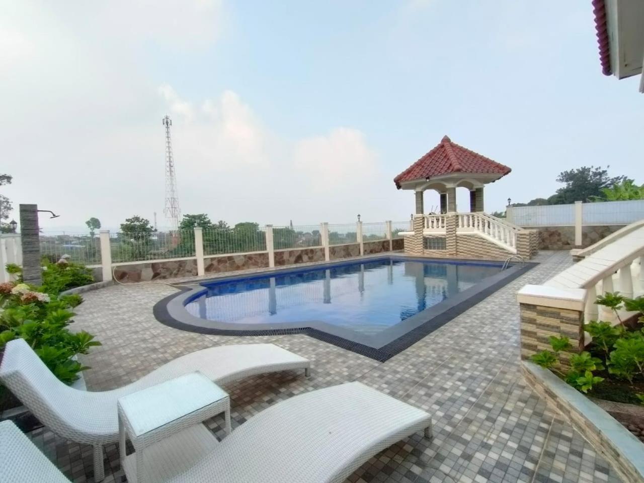 Villa Kandara Hanjawar Puncak Sindanglaya Экстерьер фото